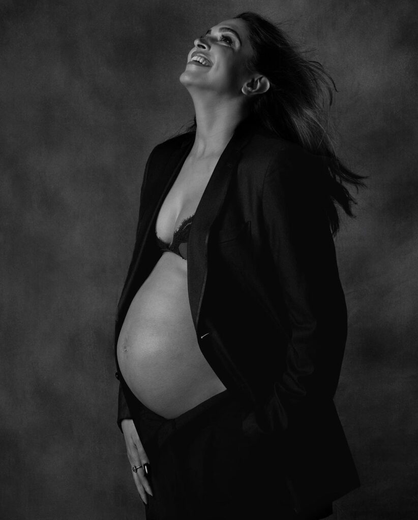 Deepika padukon Pragnent Photos,Deepika padukon Pregnancy Images